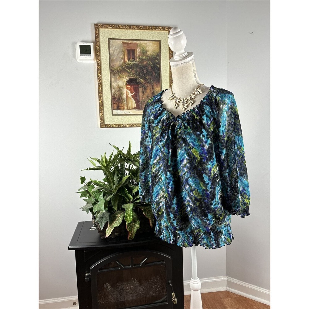 AGB Women Blouse 3/4 Sleeve Lace Key whole Round Neck‎ Lined Elastic Neck Hem